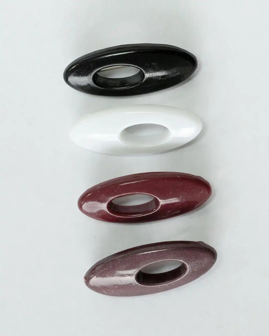 Solid Colour Safety Pin Buckles - 4Pcs Set for Stylish Accent