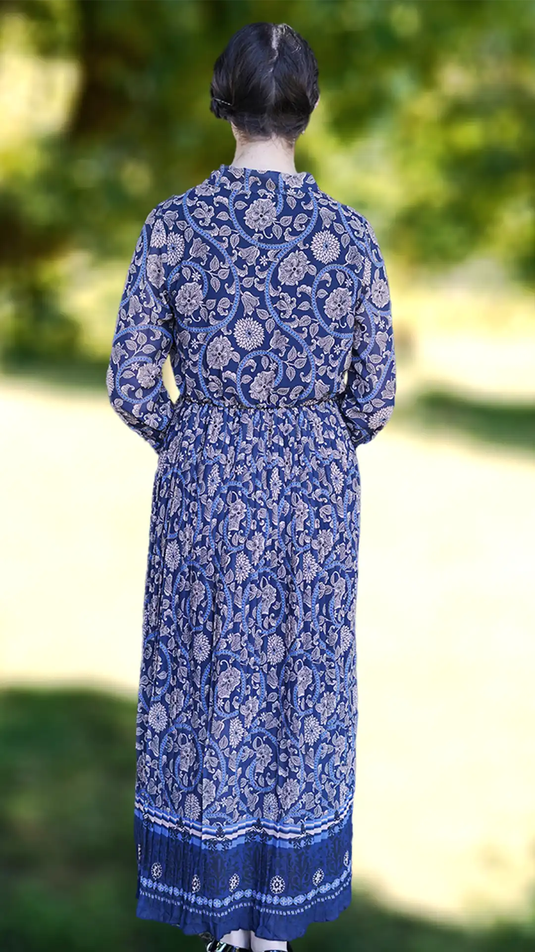 Multi blue long sleeve border print pleated maxi dress